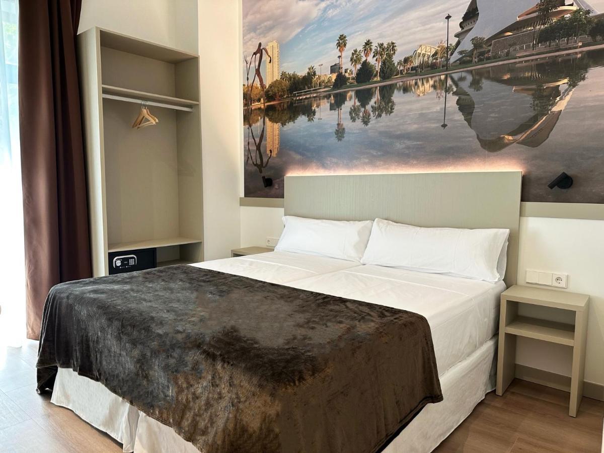 Hotel Bestprice Valensiya Dış mekan fotoğraf